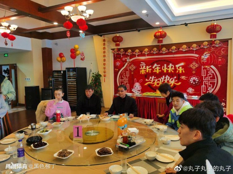 《进球网》分析了格林伍德的未来，并表示他回归红魔的可能性仍然很低。